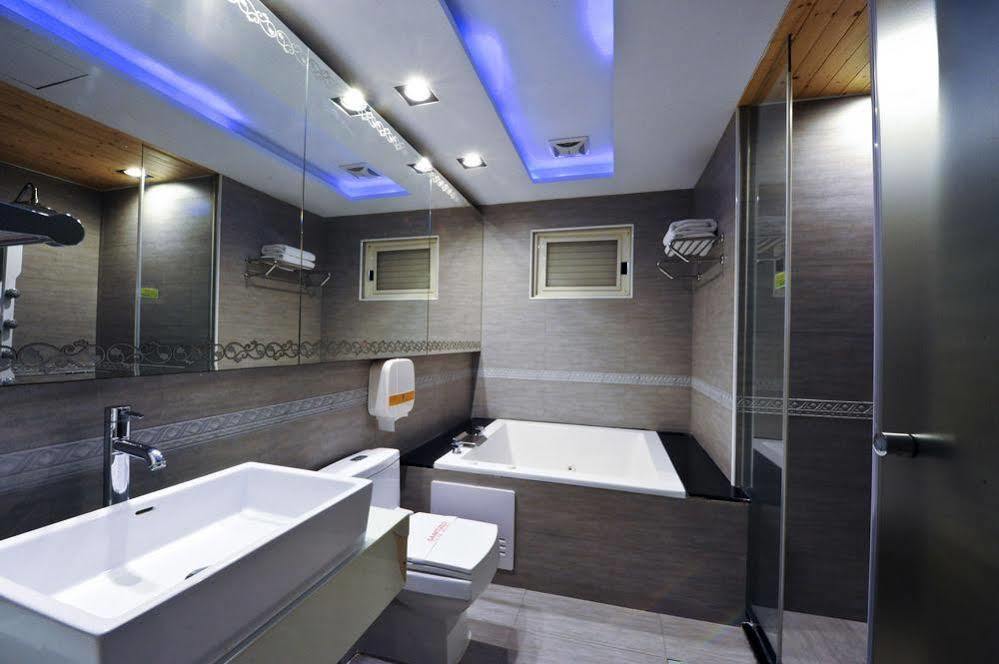 Zj Motel Сіньчжу Екстер'єр фото